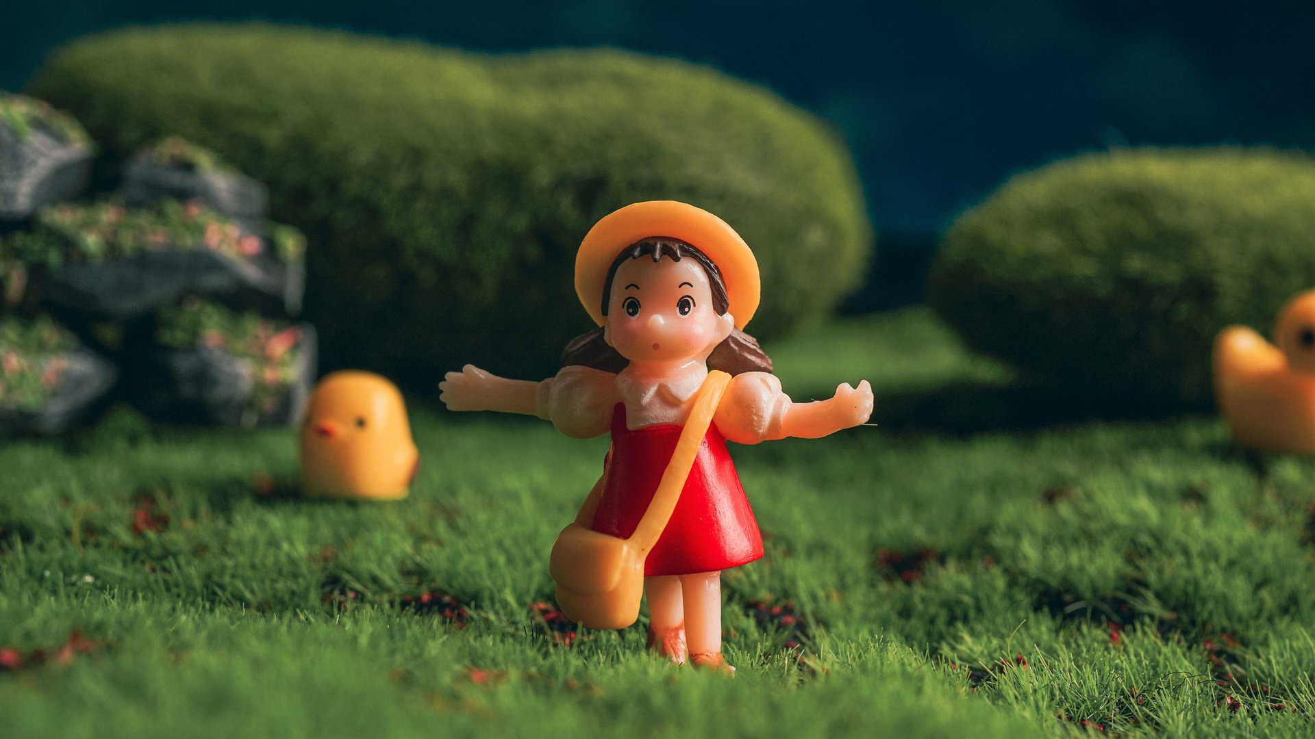 Mini Figure of Mei from My Neighbor Totoro