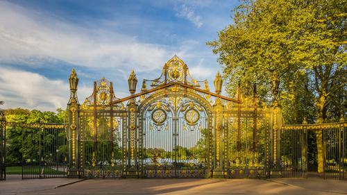 Beautiful gate to Parc de la Tête d'Or, Lyon