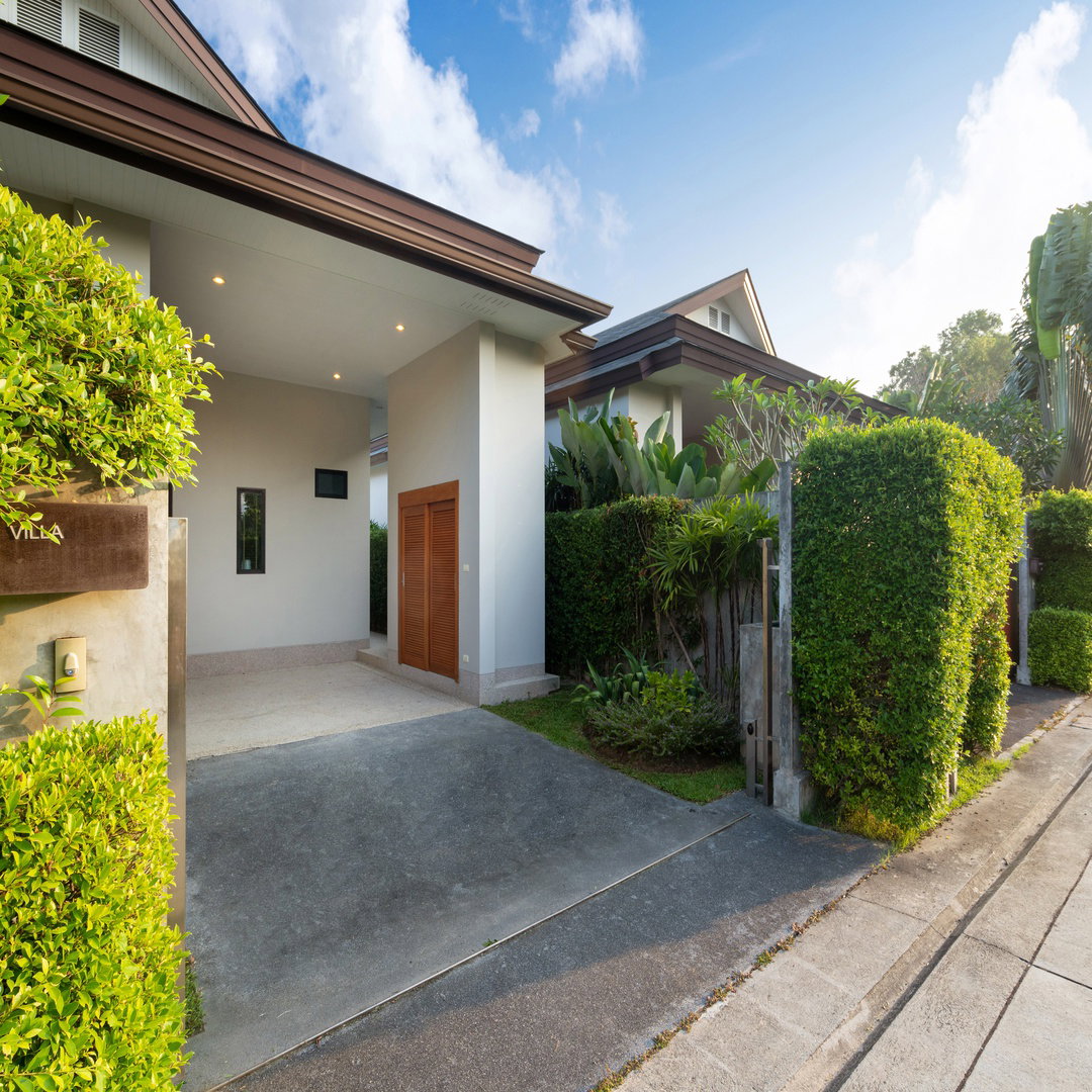 Modern luxury house
