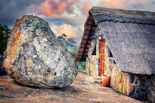 Cabaña de roca en el Parque Nacional de Matobo