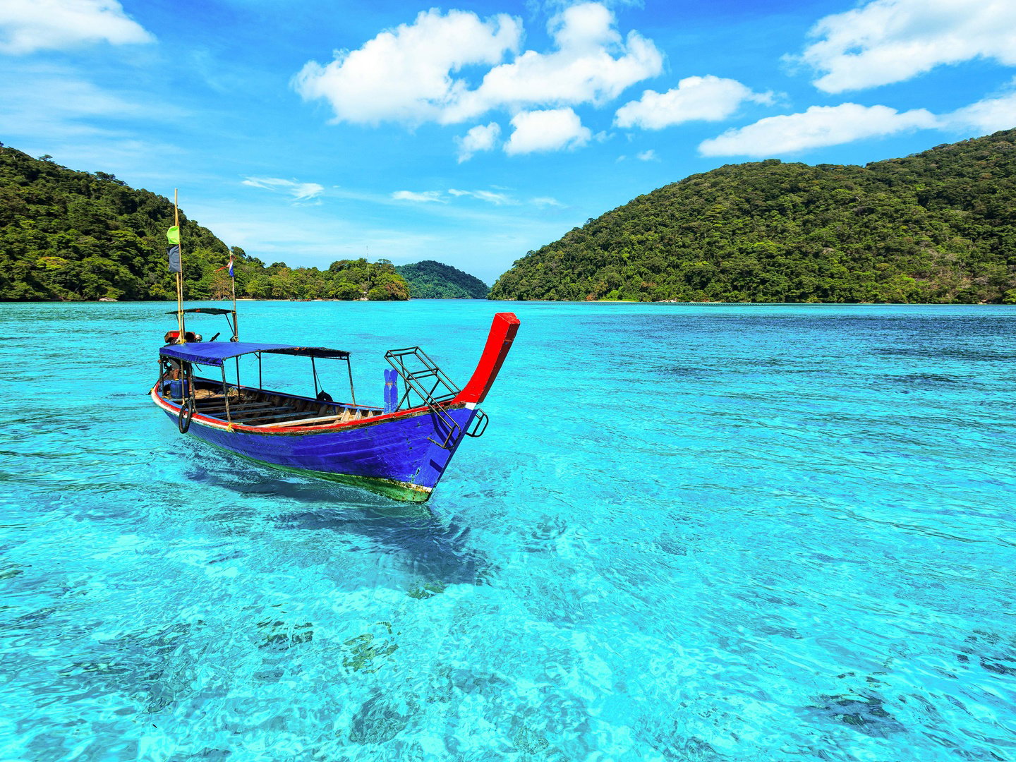 Amazing turquoise sea
