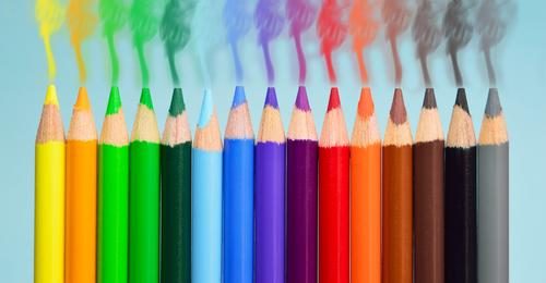 Testen der Farben von Bleistiften
