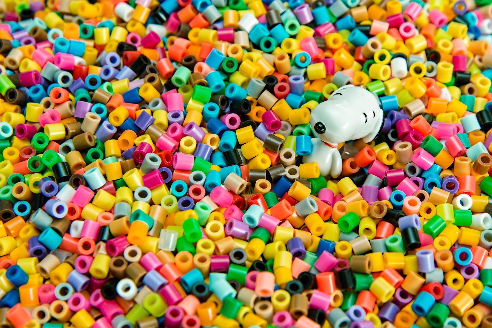 Snoopy with colorful beads