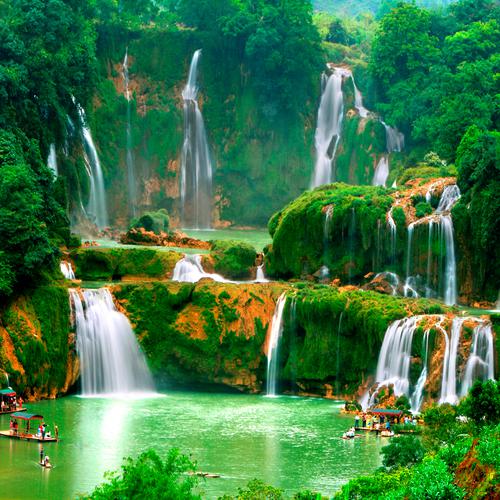Detian Waterfall in Guangxi