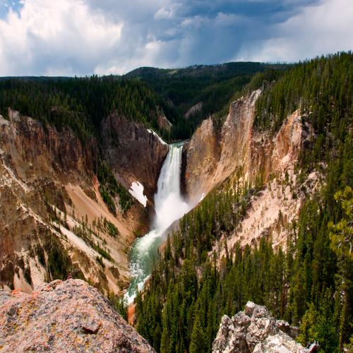 Yellowstone Falls, USA