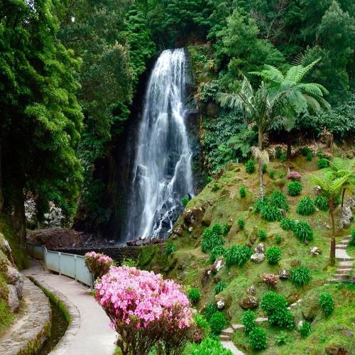 Ribeira do Caldeirão Waterfall, Azores