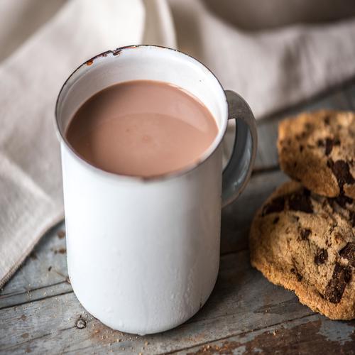 Hot Chocolate with Cookies