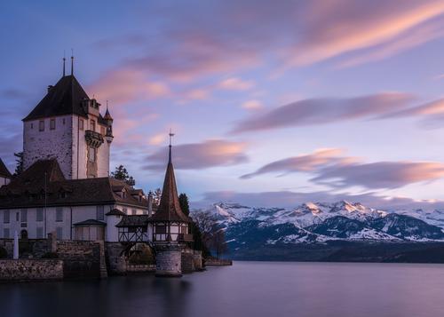 Castillo de Oberhofen, Suiza