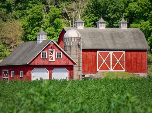 Red barn in Montoursville, PA