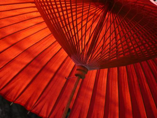 Red parasol