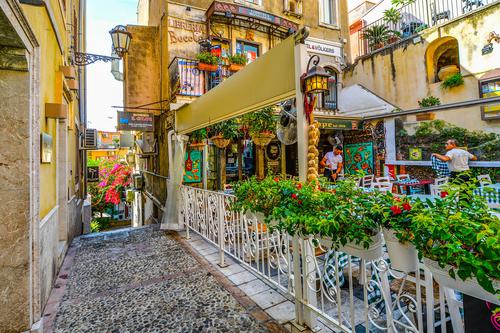Restaurant in an alley in Sicily