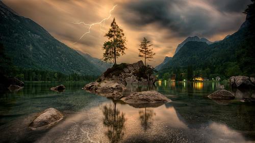 Thunderstorm in a lake