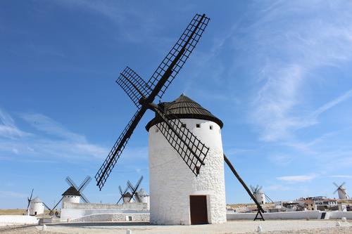 Windmill, Criptana field